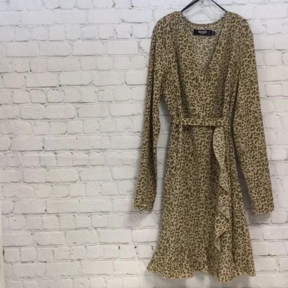 Misguided Maternity Chetah Print Dress with Tie size 6 - Picture 1 of 9
